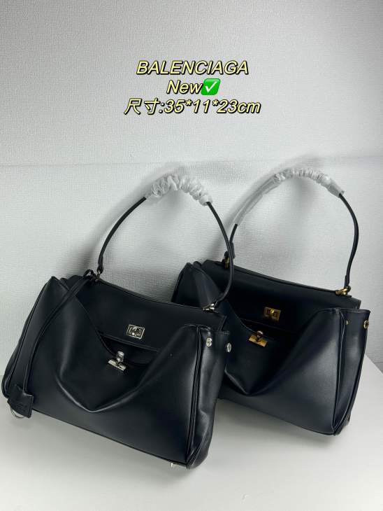 Picture of Balenciaga Handbags _SKUfw178154026fw